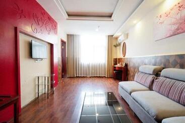 هتل Greentree Inn Henan Zhengzhou Chengnan Road Bojue Business