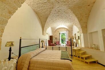 酒店 Masseria Trulli E Vigne