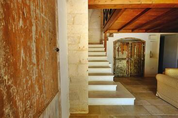 酒店 Masseria Trulli E Vigne