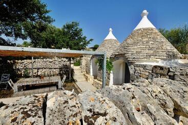 酒店 Masseria Trulli E Vigne