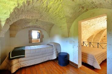 酒店 Masseria Trulli E Vigne