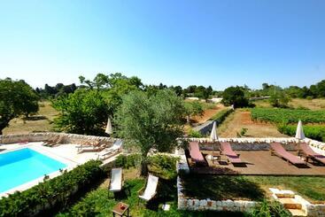 酒店 Masseria Trulli E Vigne