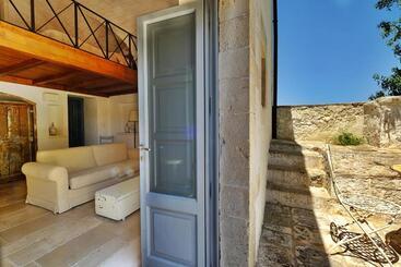 酒店 Masseria Trulli E Vigne