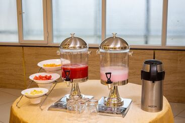 هتل Royal Plaza Suites By Rak Rooms