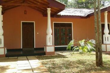 Mathews Holiday Resort