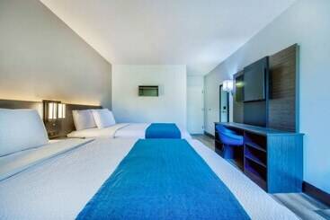 Motel 6 Jeffersonville, In   Louisville