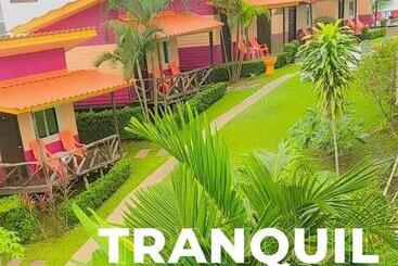 پانسیون Cliff View Bungalows