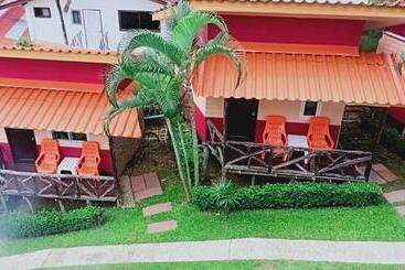 پانسیون Cliff View Bungalows