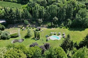 پانسیون Resort La Mola