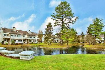 리조트 The Ponds At Foxhollow
