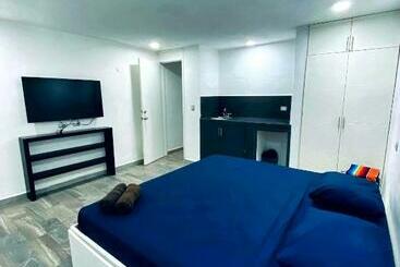 هاستل La Perle Noire   Auberge