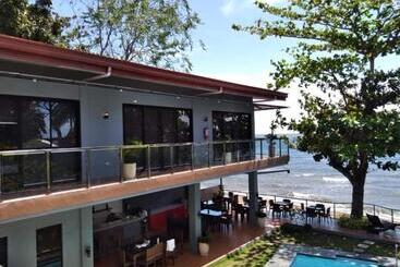 Baki Divers And Beach Resort