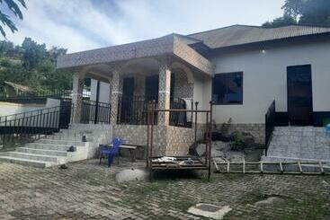 New Cleopatra Backpackers Hostel