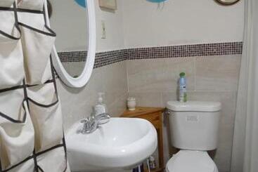 پانسیون Private And Well Equipped Studio On First Floor