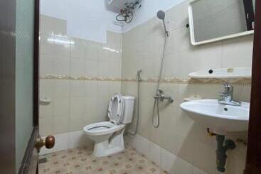 Morri Homestay   Quán Thánh