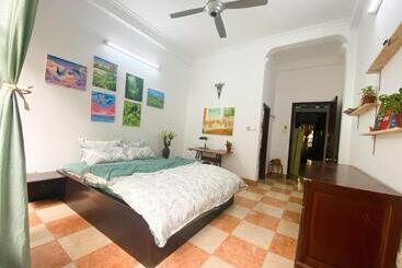 Morri Homestay   Quán Thánh