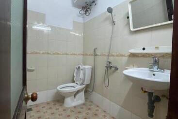 Morri Homestay   Quán Thánh
