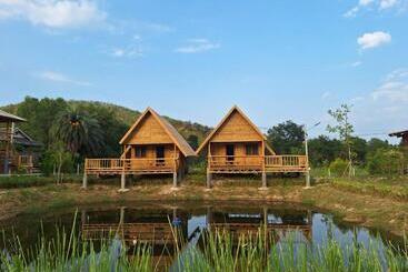 هتل คูณ เนื่อง ฟาร์ม สเตย์ หัวหิน Koon & Nueang Farm Stay Hua Hin