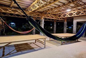هتل คูณ เนื่อง ฟาร์ม สเตย์ หัวหิน Koon & Nueang Farm Stay Hua Hin
