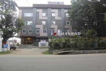 Отель Luxus Inn