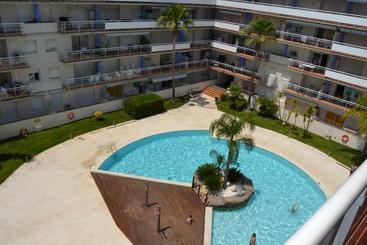 آپارتمانهای توریستها Apartaments Bt Port Canigó