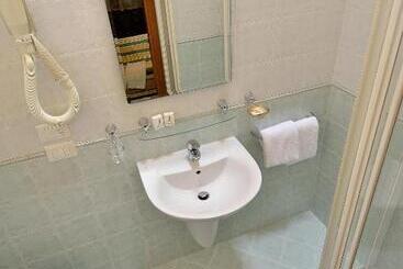 تختخواب و صبحانه Residenza La Campana