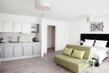 هتل Apartments Rosenthal Residence