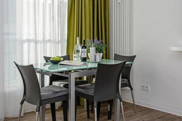 هتل Apartments Rosenthal Residence