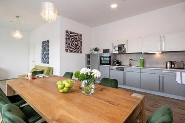 هتل Apartments Rosenthal Residence
