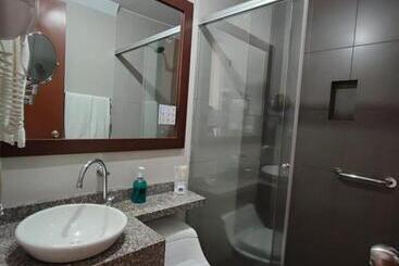 هتل Casa Galvez