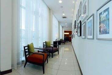 هتل Courtyard By Marriott Nizhny Novgorod City Center