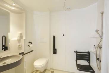 First Inn Hotel Paris Sud Les Ulis