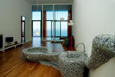 호텔 Haslla Art World Museum