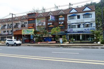هتل Khao Lak Traveller Lodge