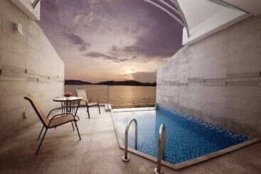 هتل Lexis Hibiscus Port Dickson
