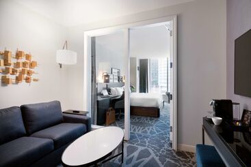 هتل Londonhouse Chicago Curio Collection By Hilton