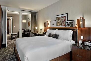 هتل Londonhouse Chicago Curio Collection By Hilton