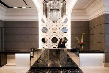 هتل Londonhouse Chicago Curio Collection By Hilton