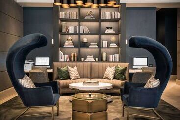 هتل Londonhouse Chicago Curio Collection By Hilton