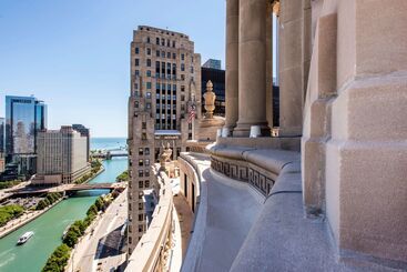 هتل Londonhouse Chicago Curio Collection By Hilton