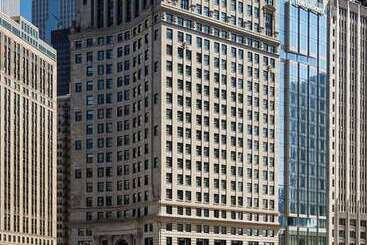 هتل Londonhouse Chicago Curio Collection By Hilton