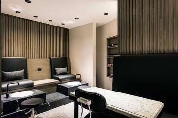 هتل Londonhouse Chicago Curio Collection By Hilton