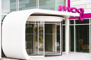 هتل Moxy Munich Airport