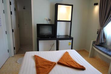 هتل Naga Angkor Hostel