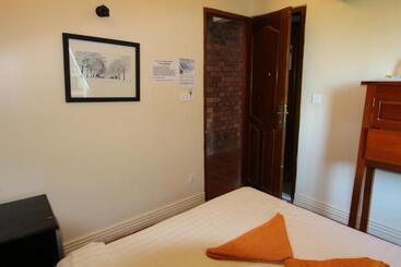 هتل Naga Angkor Hostel