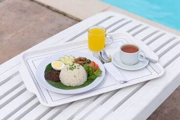 هتل Riverra Inn Langkawi