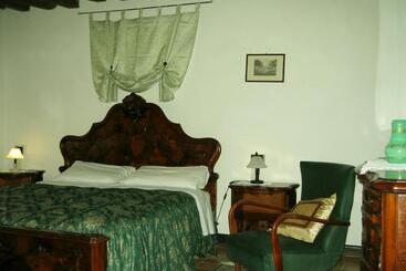 هتل روستایی Agriturismo Antica Torre