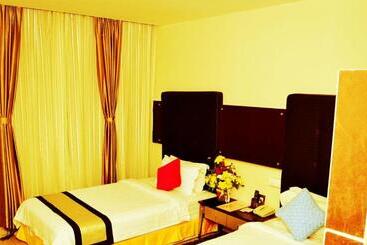 هتل Shervinton Executive Boutique