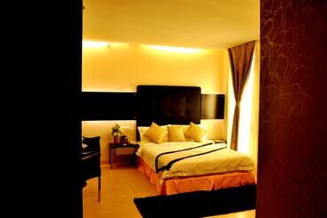 هتل Shervinton Executive Boutique