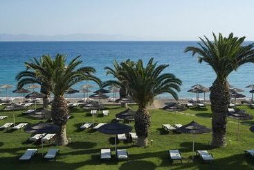 호텔 The Ixian Grand & All Suites  Adults Only